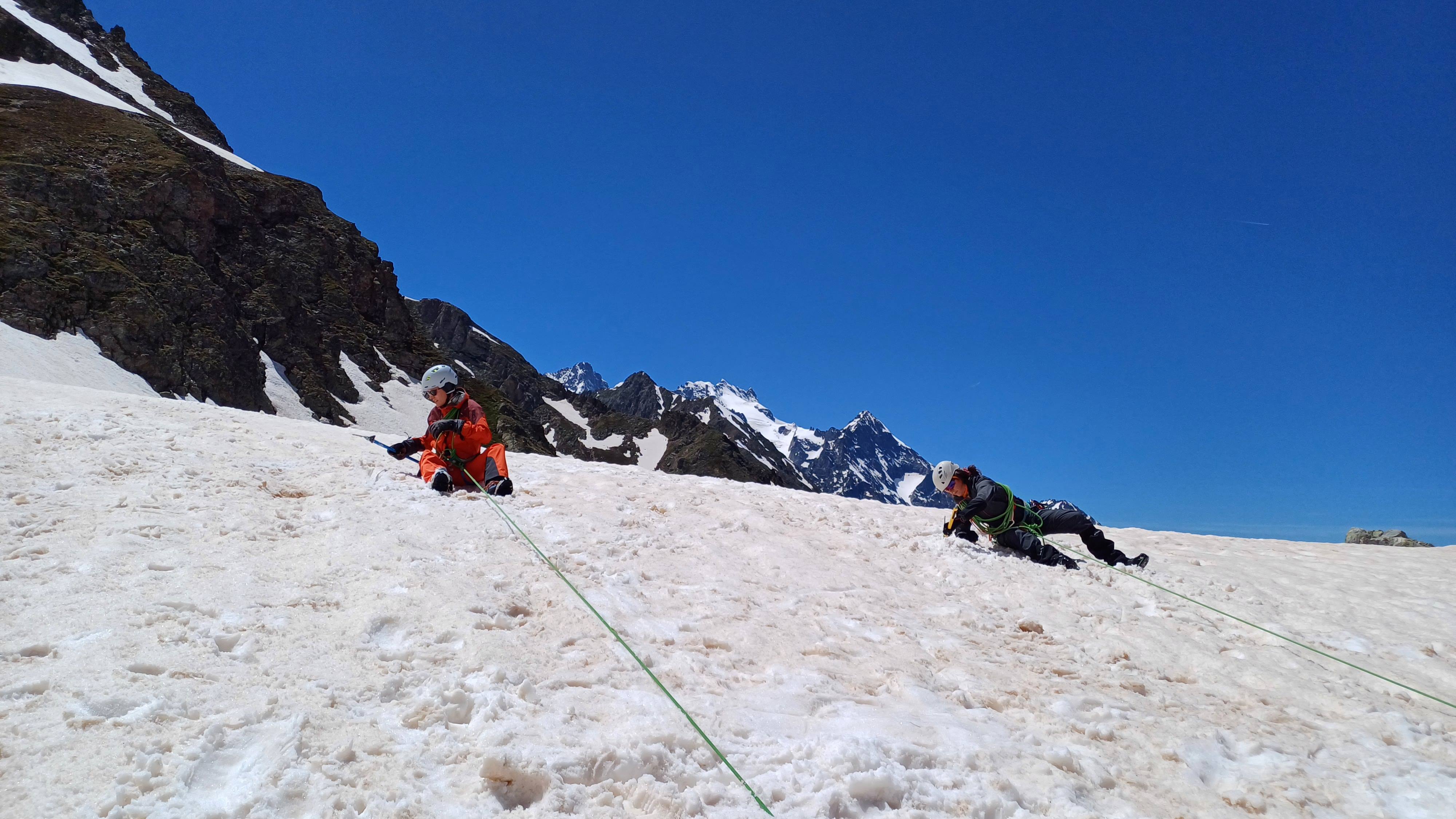 Alpinisme : Ecole de neige et glacier au Lautaret